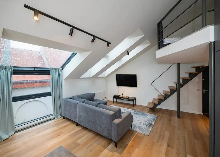 דירה Loft 1 Bd Castle With Free Parking *